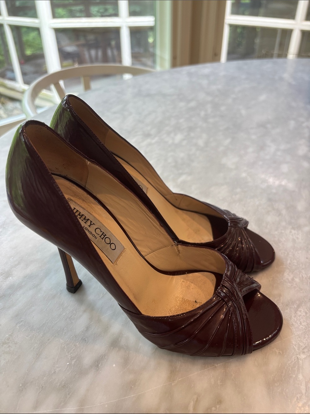 Jimmy Choo 7.5 Dark Burgundy Patent 100 mm Peep-Toe Heels-small fllaw